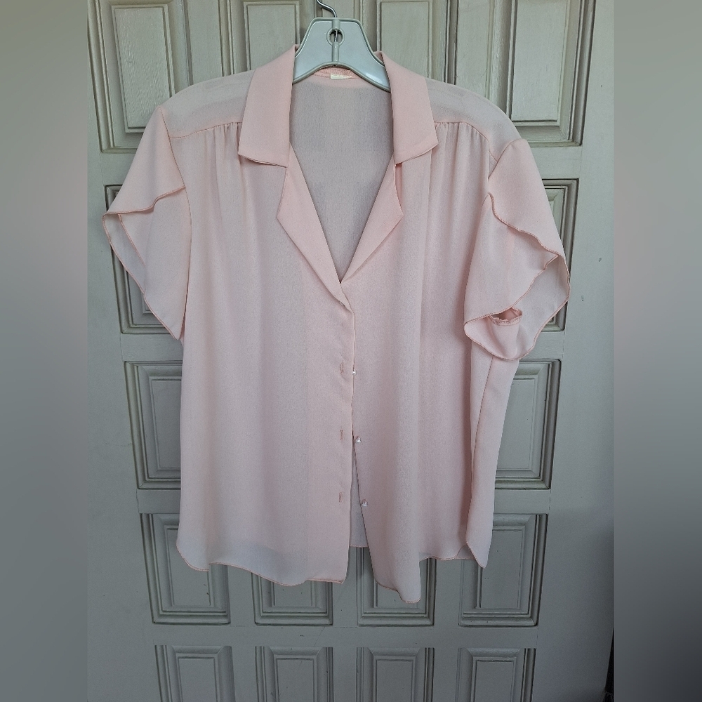 Pink Chiffon Blouse SzM Tulip Sleeve Pearl Buttons Collar Machine Wash Gentle